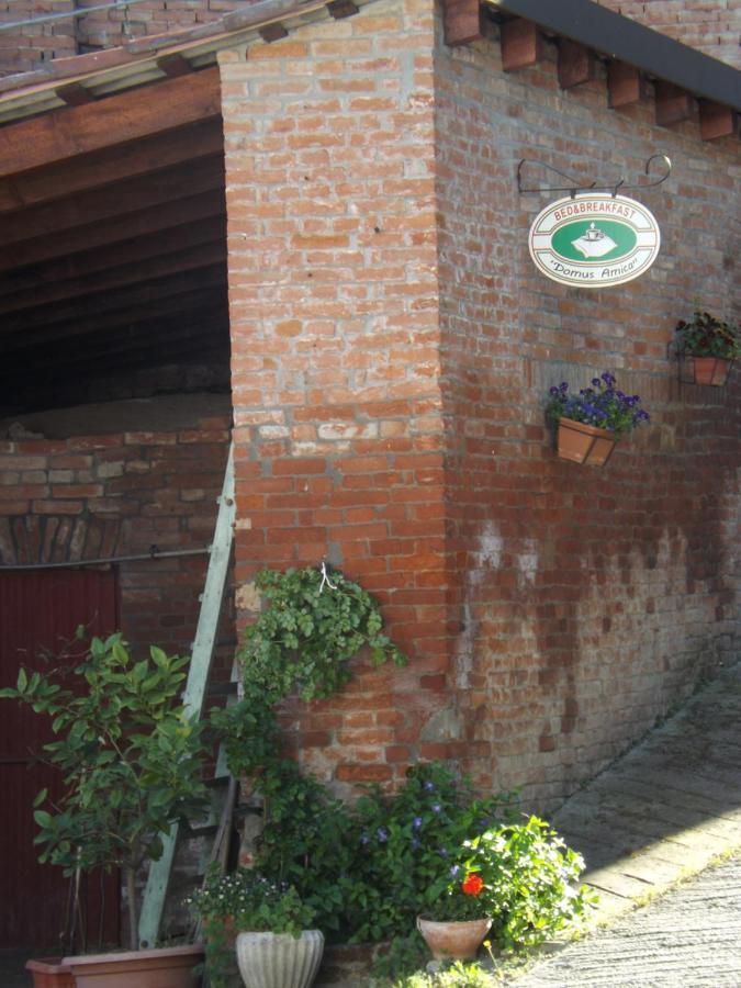 Bed and Breakfast Domus Amica Lu (Piedmont) Екстер'єр фото