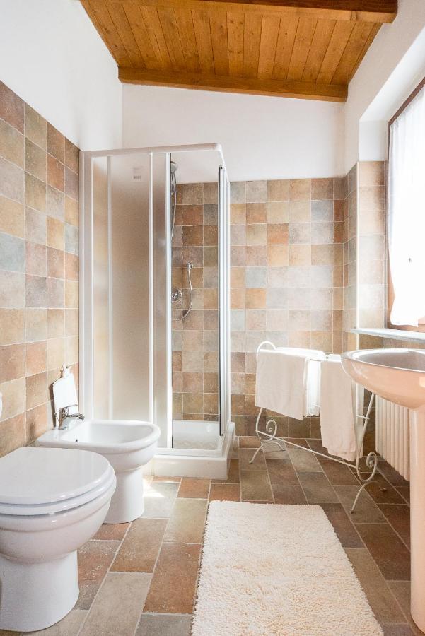 Bed and Breakfast Domus Amica Lu (Piedmont) Екстер'єр фото