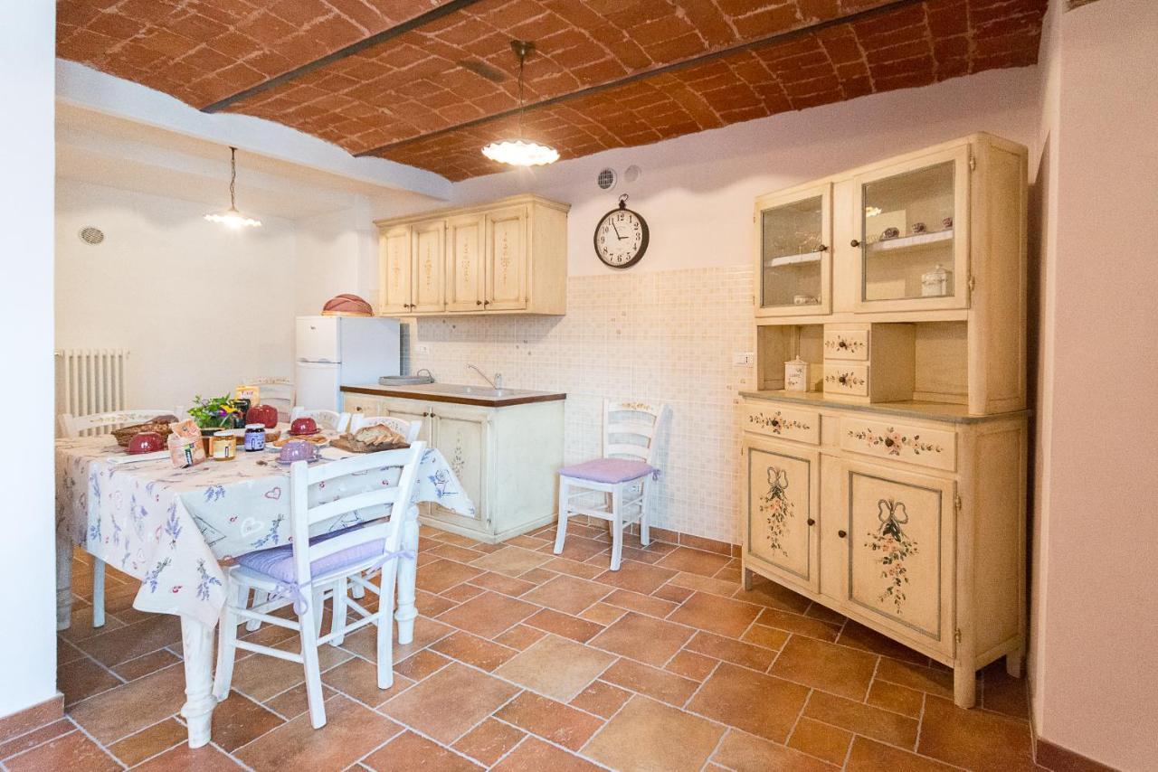 Bed and Breakfast Domus Amica Lu (Piedmont) Екстер'єр фото