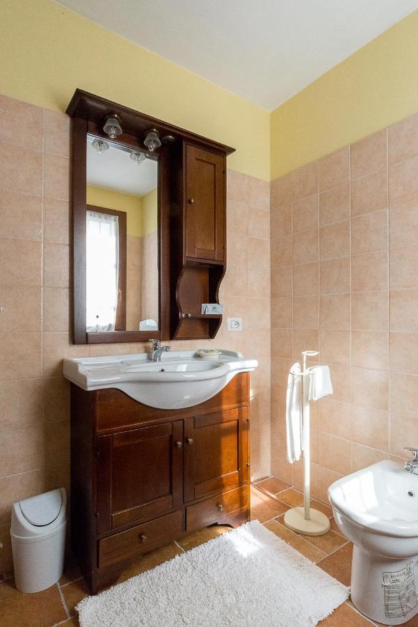 Bed and Breakfast Domus Amica Lu (Piedmont) Екстер'єр фото